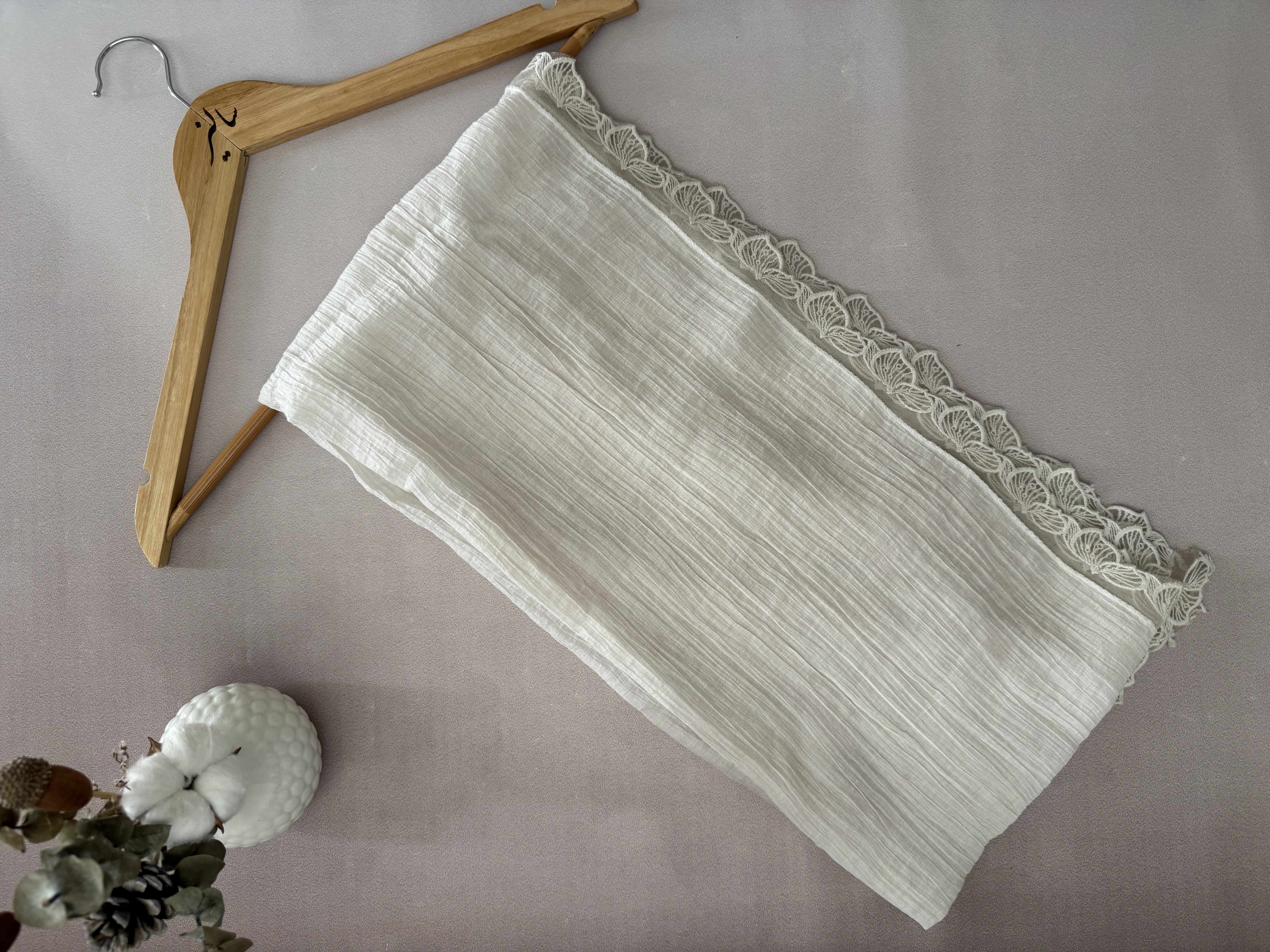 خرید شال زنانه وارداتی دور دانتل | شال مجلسی شیک